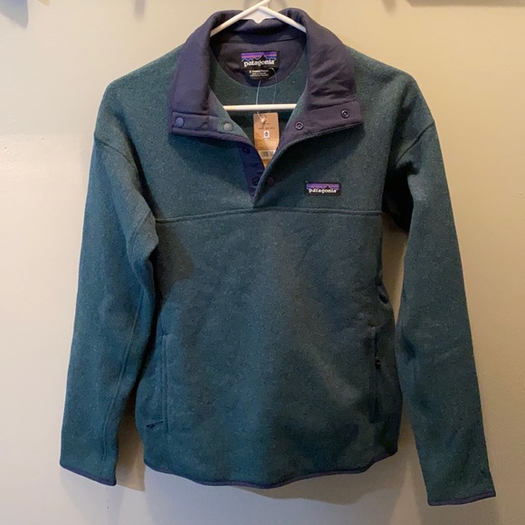 Patagonia Tops - A Patagonia pullover, color is pink green.